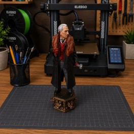 Peter Cushing Van Helsing Action Figure impressa em 3d feito por encomenda